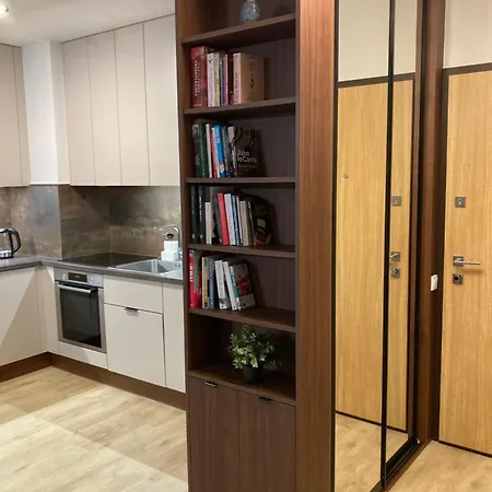 Open'er Nowoczesne Mieszkanie Yellow *